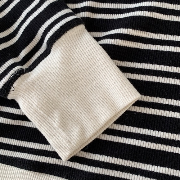 Maeve by Anthropologie long sleeve top. Size small. Gently used. - Picture 3 of 5